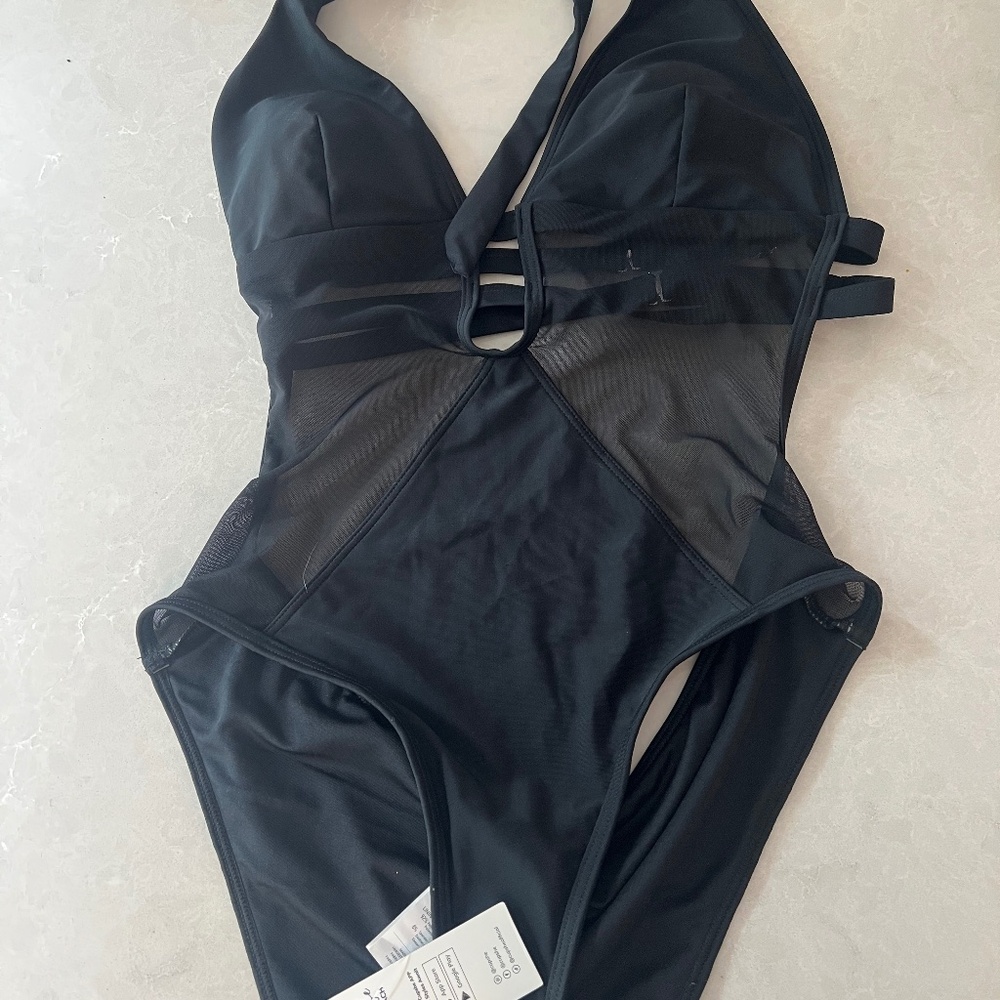 Cupshe black bathing suit one piece NWT
